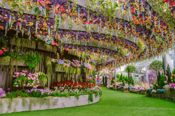 Floral Fantasy + RISE Restaurant @ Marina Bay Sands