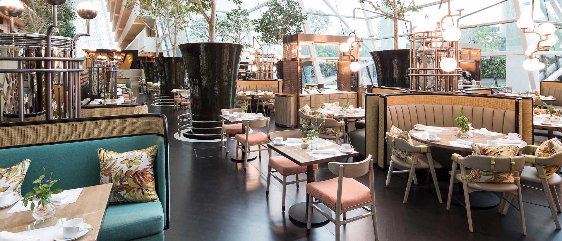 Floral Fantasy + RISE Restaurant @ Marina Bay Sands